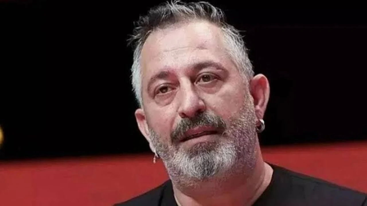 Cem Yılmaz Çanakkale'de Evinde Fenalaşarak Hastaneye Kaldırıldı
