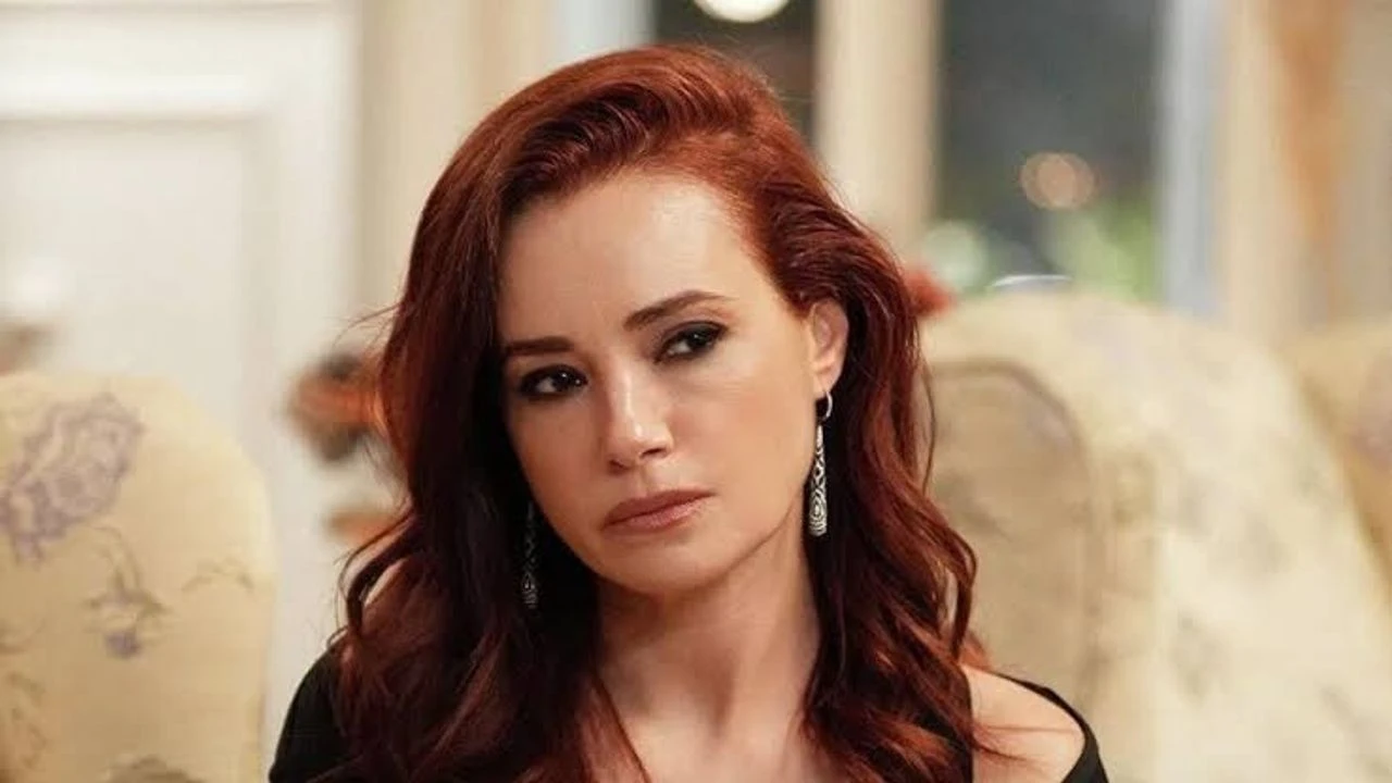 Cevher Dizisinde Flaş Ayrılık! Özgü Namal ve Yönetmen Neslihan Yeşilyurt Projeden Çekildi